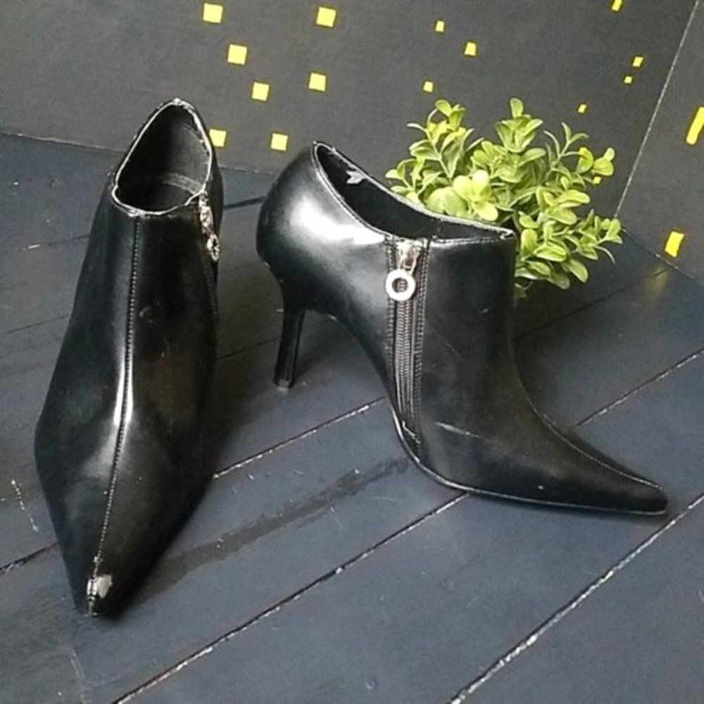 Unlisted Black Ankle booties